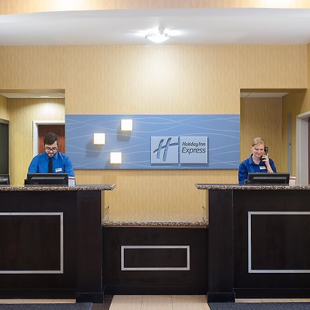 Holiday Inn Express And Suites Lafayette East By Ihg Buitenkant foto