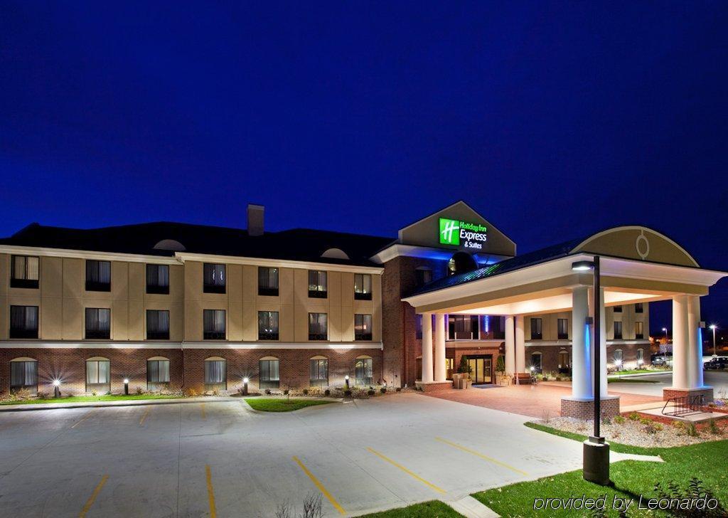 Holiday Inn Express And Suites Lafayette East By Ihg Buitenkant foto